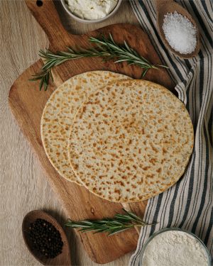 Piadina Integrale al Rosmarino<br>Senza glutine - Senza lattosio<br>Pz. 2 - 220g